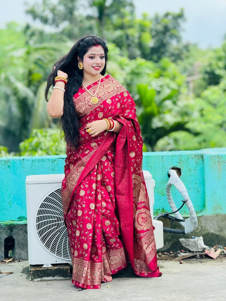 Premium Japani Silk Sharee - Image 4