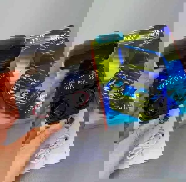 M10 Bluetooth Earbuds - Image 2